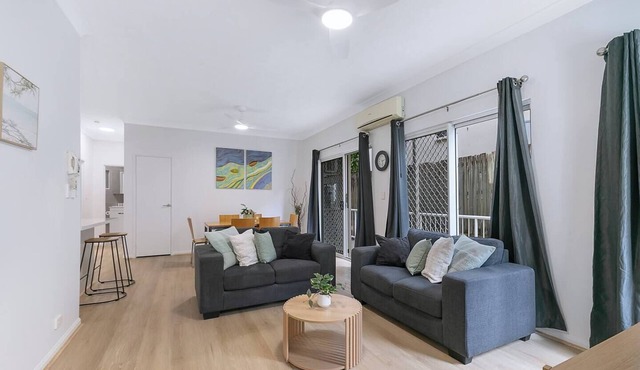 Alessandria Stay Simple Living near Brisbane River in Saint Lucia
