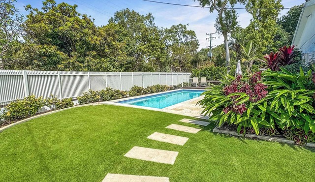 Alma Bay Holiday Unit 2 in Arcadia