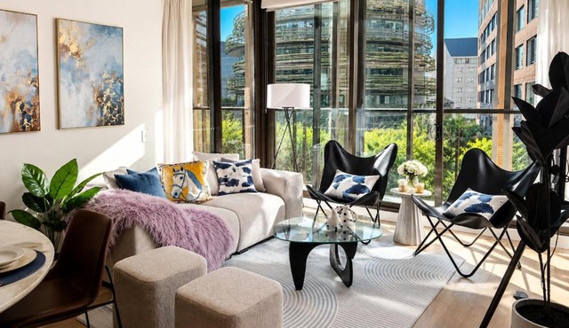 Amazing Darling Harbour Retreat in Sydney