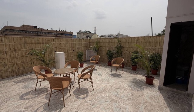 Anantam Stays by Hotel Bhopal Palace | Premium Couple-Friendly Rooms in Jaipur