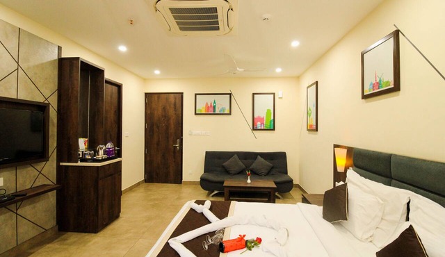 Anna Residency