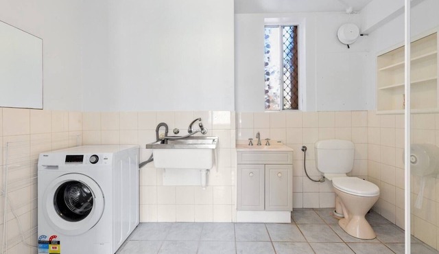 Apartment 2 in Rivervale