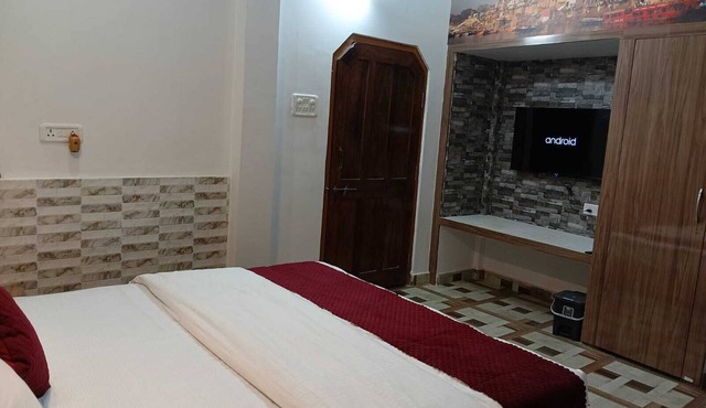 Atithi Palace Luxury Guest House