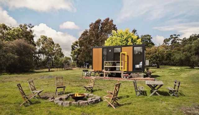 Avalon Tiny Home by Tiny Away in Kyneton