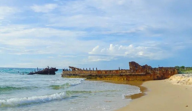 Bali Hut - Bulwer - Moreton Island in Bulwer