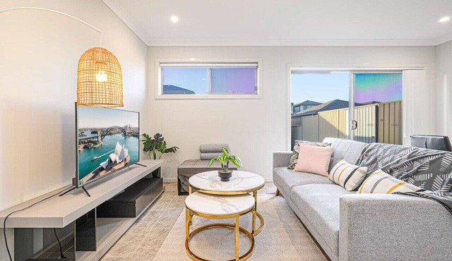 Bardia Convenient | Adorable Modern 4 Br House in Bardia
