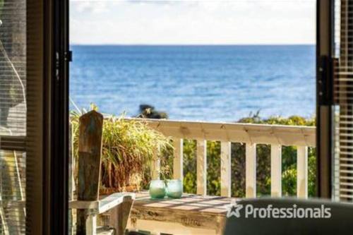 Beachfront Mansion by Peppy Beach Retreats® in Capel