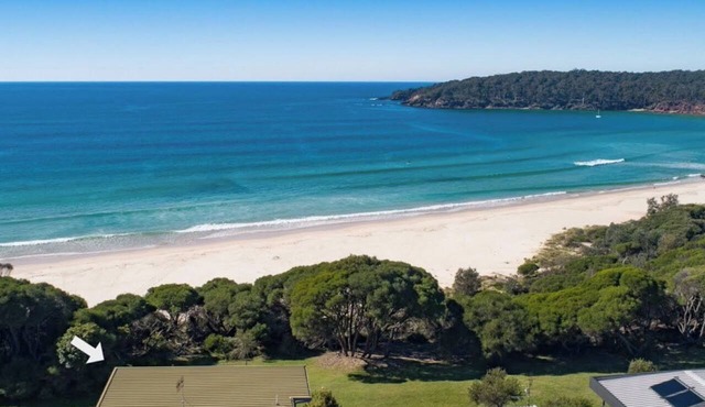 Beachside Unit 1 (2 bedroom 1 bathroom configuration) in Pambula Beach