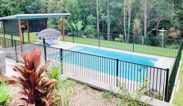 Beautiful Designer home Sunshine Coast Hinterland in Mooloolah Valley