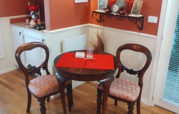 Bella Rouge Cottage in Bright