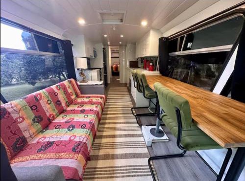 Bello BigRig Luxury Riverfront Escape Close to Town in Bellingen
