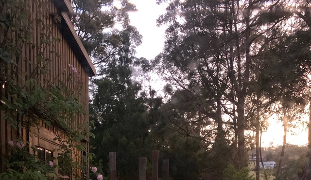 Bespoke riverfront cottage nestled amongst the trees. in Abels Bay