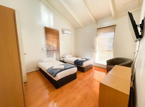 big group house Westbourne park in Adelaide