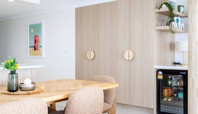 Bilinga Beach Living - Absolute Beachfront Luxury - Linen Provided - Min. 3 Night Stays in Bilinga