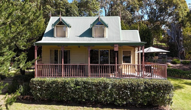 Boardwalk Cottages Mt Martha - Cottage 2 in Mount Martha