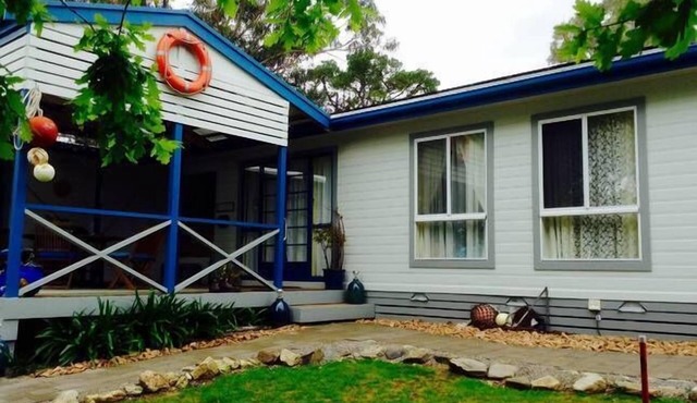 Boathaven Beach House in Second Valley