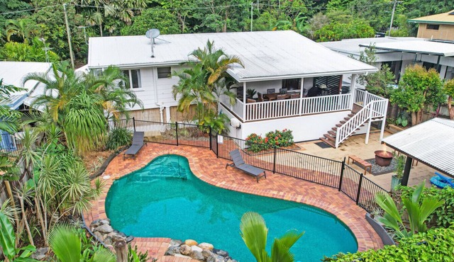 Botanica View – Spacious Edge Hill Home with Pool and Views in Edge Hill