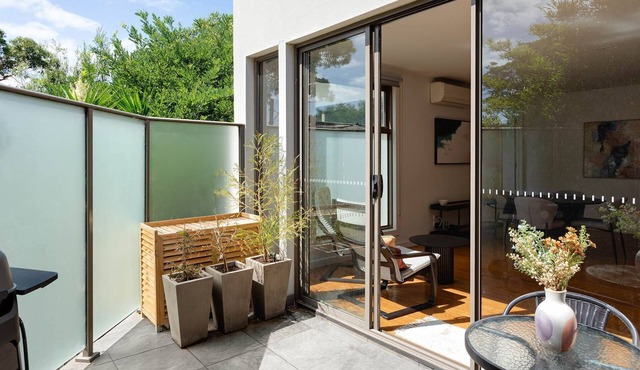 BOUTIQUE STAYS - Faraday in Hampton