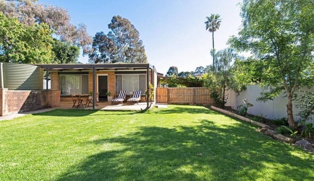Brewers Haus Mainstreet Willunga 2 bdrm, sleeps 4 in Willunga