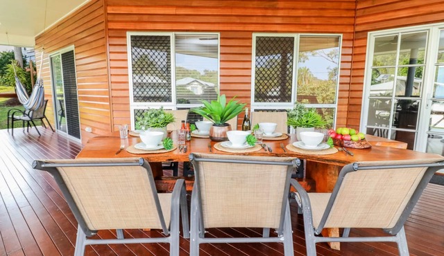 CABBAGE PALM LODGE ! in AGNES WATER