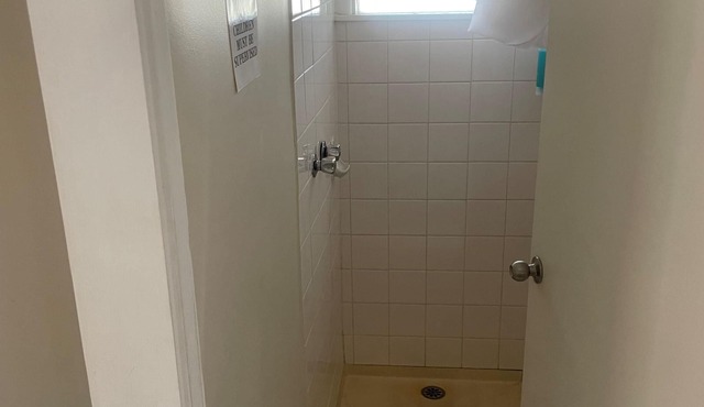 CABIN 2S - Two singles, one bedroom in Thornton