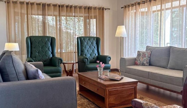 Camelot Cottages - Luxury 4BHK Villa in the Kasauli Hills