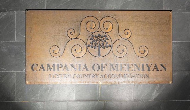 Campania Spa Suite 1 in MEENIYAN