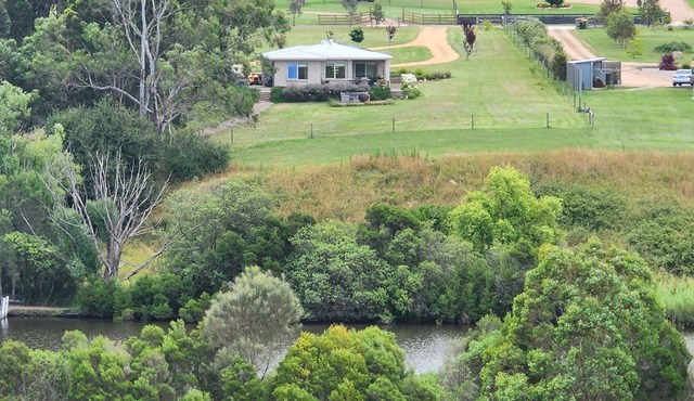 Captivating River views with river access amongst amazing local wildlife. in Nicholson