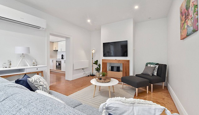 Character cottage on CBD fringe in Launceston