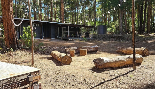 Charming secluded 2-bedroom cabin in brilliant Yeagarup with AC, WiFi in Yeagarup