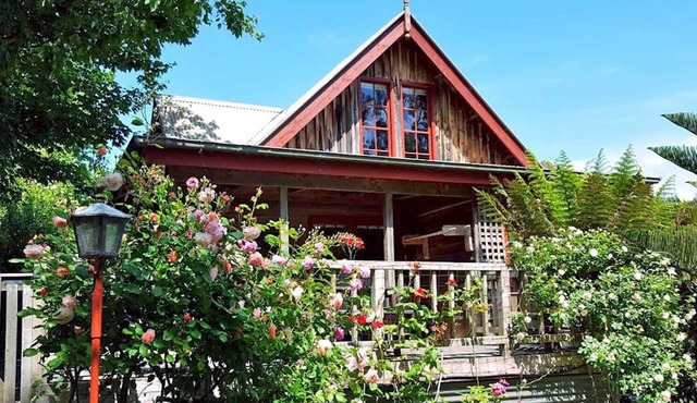 Cherry Tree Creek Lorne Cottage (Willowbank) in Lorne