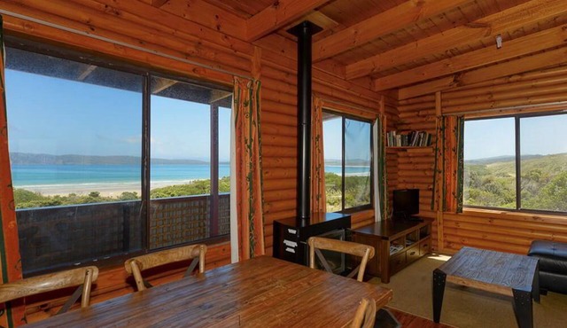 Cloudy Bay Cabin in South Bruny