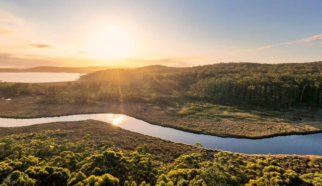 Cloudy Creek Cottage - Escape to Cloudy Creek Cottage! in South Bruny