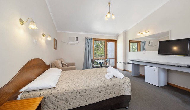 Coal Creek Motel in Korumburra