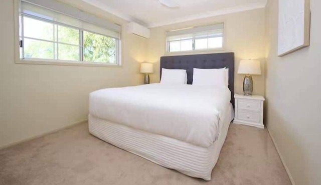 Coastal Retreat with Pool and Balcony Views in Woolgoolga