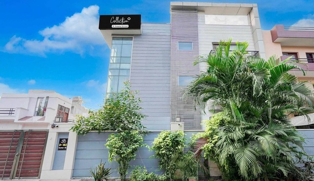 Collection O Sector 51 Noida
