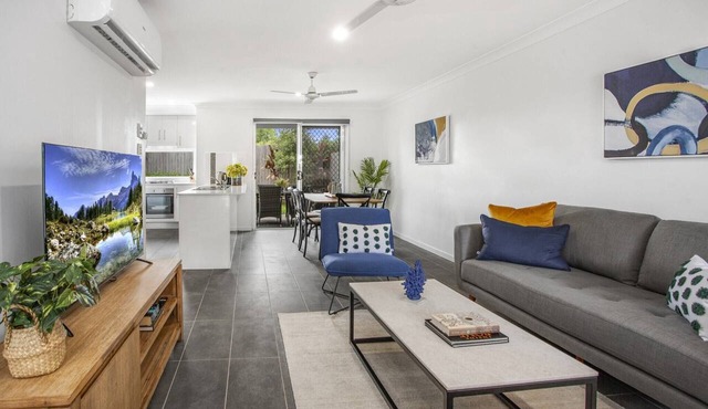 Comfortable 3-Bed Retreat Close Parks in Taigum