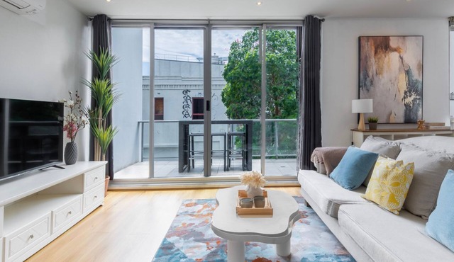 Comfortable Loft Living in Footscray in Footscray