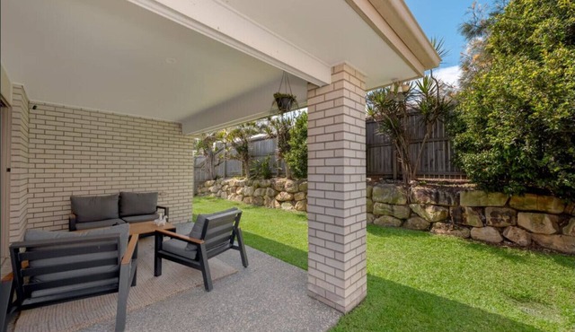 Comfy 5bdr 2Bth Gold Coast Home in Coomera