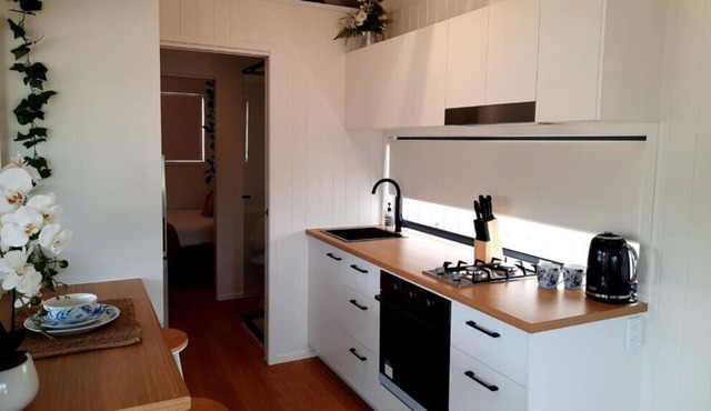 Convenient Tiny House ~ Lockyer Valley Gatton in Gatton