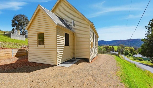 Converted Church Escape in Collinsvale