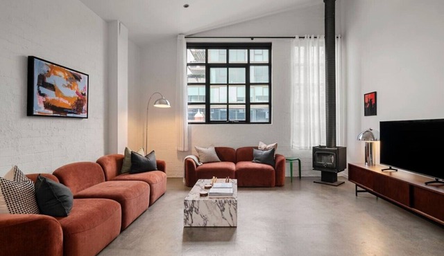 Converted Warehouse Townhouse in Collingwood