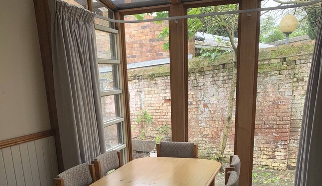 Cosy and comfortable, centrally located, character cottage in Launceston