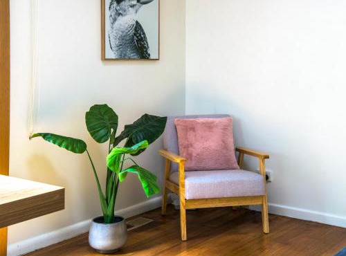 Cosy, central Olinda Camellia Cottage in Olinda