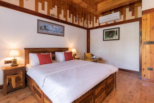 Cottage On The Lake by VEO - Part of StayVista