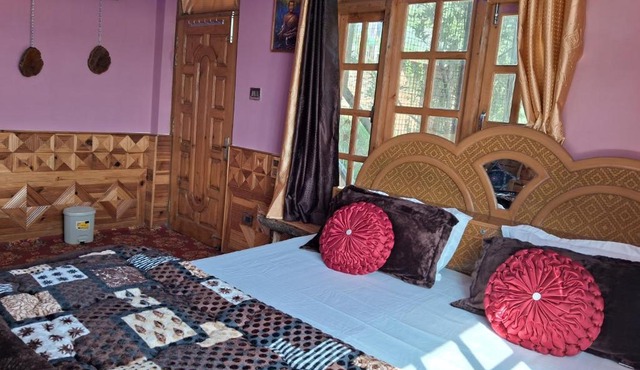 Cozee Mozee Family Homestay