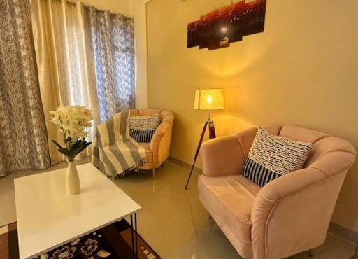 Cozy Flat in Ghaziabad