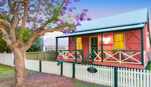 Crewe Cottage - Sandgate in Sandgate
