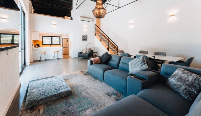 Daybreak Loft. Willunga in Willunga