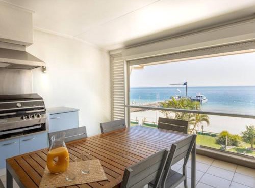 Deep Blue 5 in Tangalooma